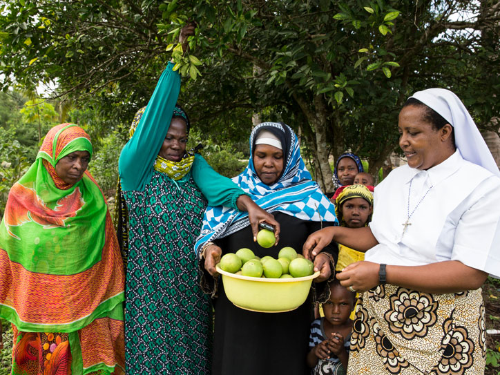 missio-hilft-tansania-2014-justa-tesha-frauen-landwirtschaft-projekt
